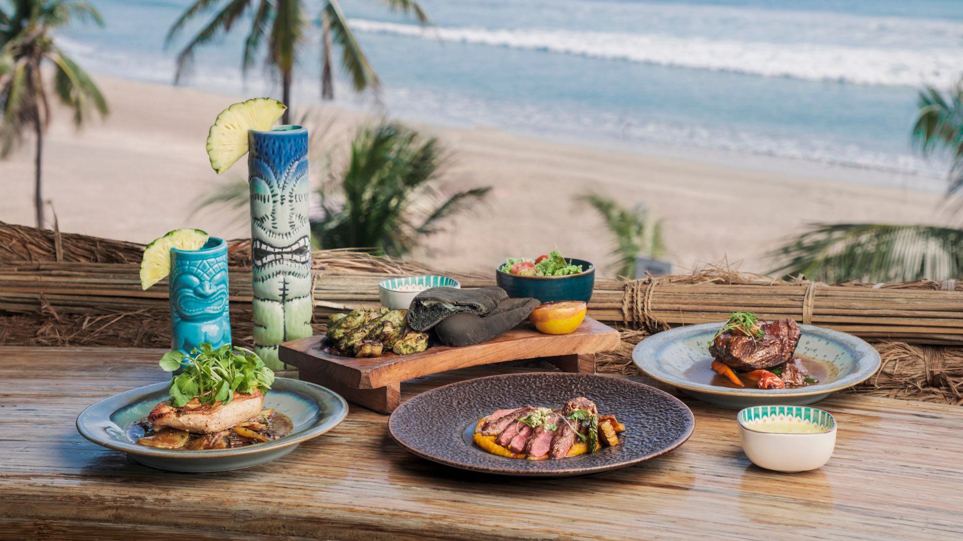Food View Beach Azul